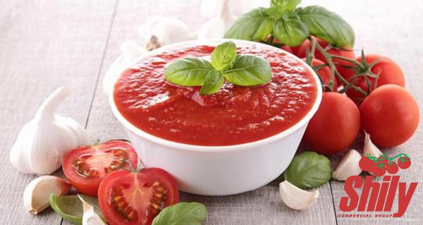 The Difference between Tomato Puree and Tomato Paste