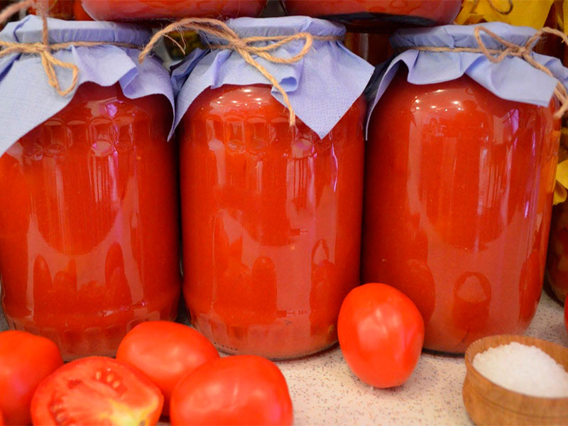 glass ketchup bottle