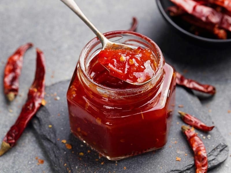 bottled chili sauce